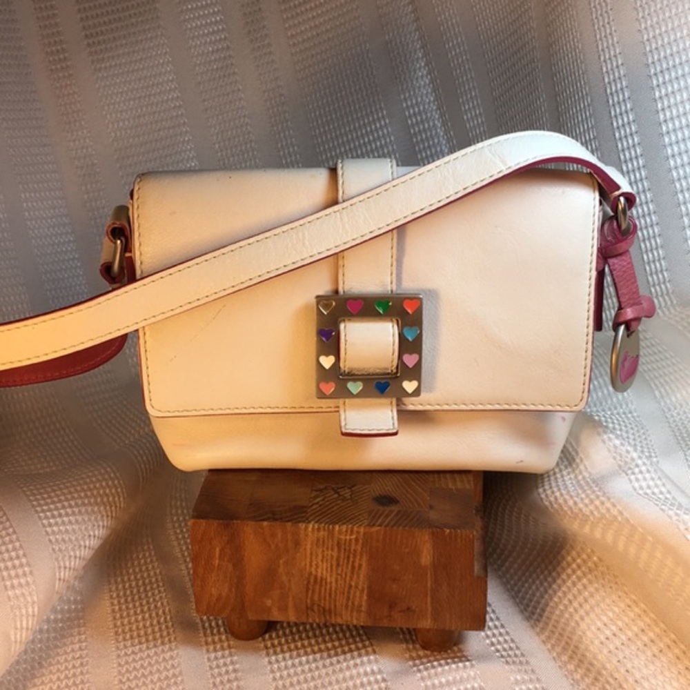 Dooney & Bourke leather mini purse w/heart buckle